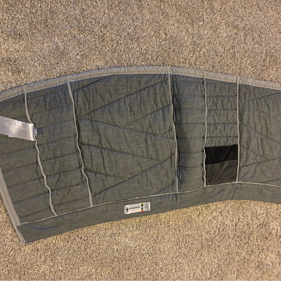 Smartwool Light Gray Quilted Mini Skirt - Picture 5 of 6